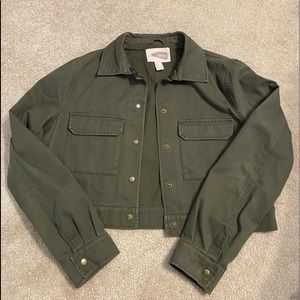 Cropped army jacket